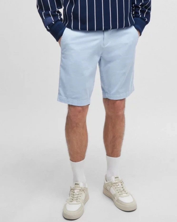 Hugo Boss Men's SZ 40R Slice-Short Light Blue Slim Fit Flat Front 8in Shorts - Image 2 of 4