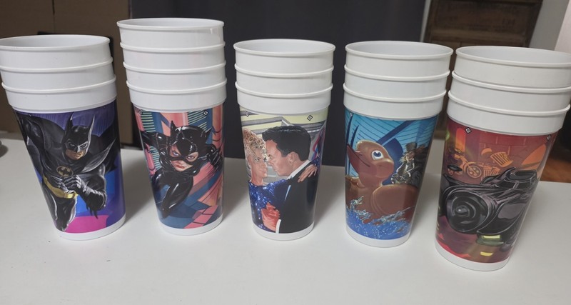 McDonald's Batman Returns Cup Lot Dark Knight DC Comics Catwoman Penguin