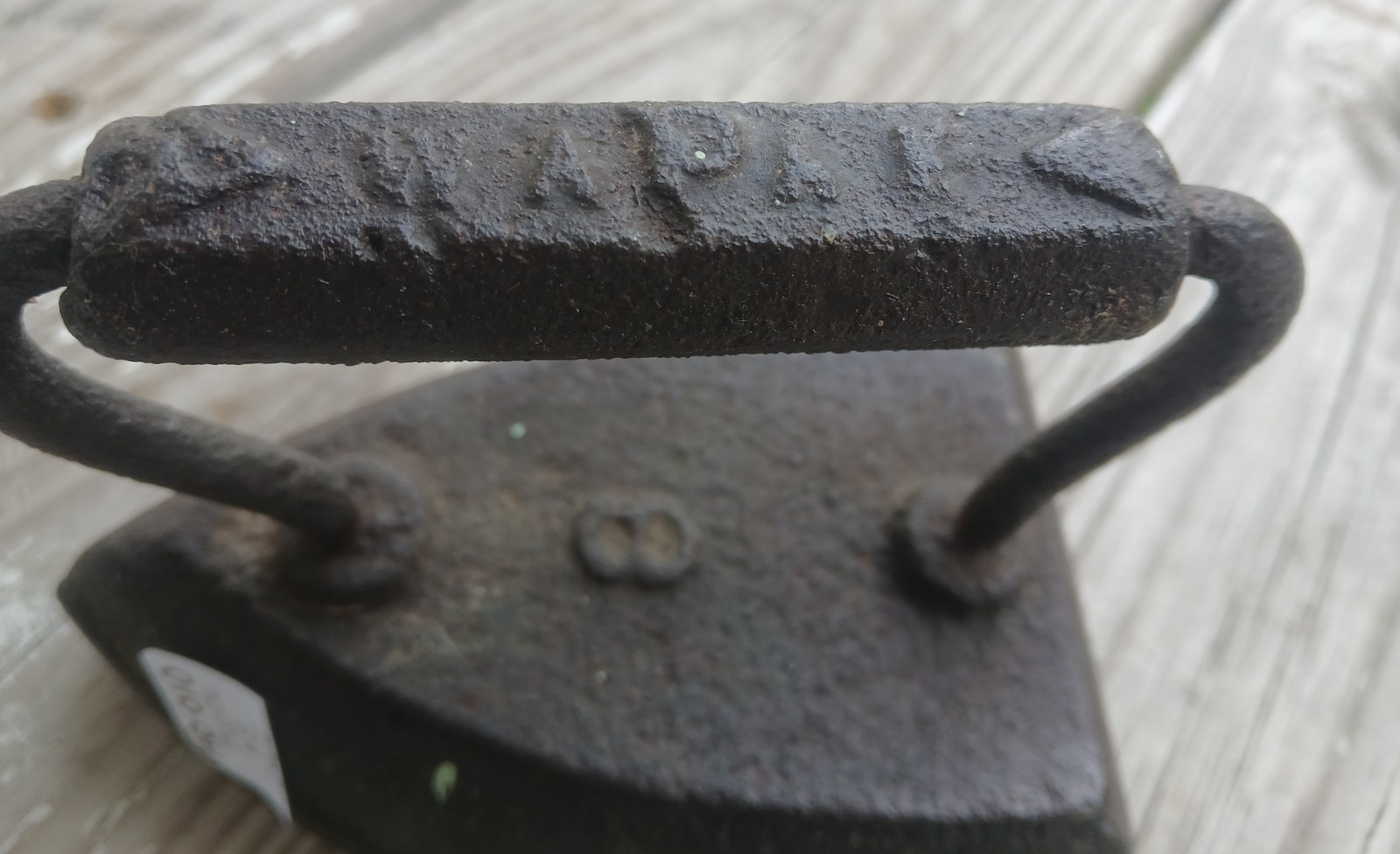 VtgAntique8Pound SadIronFlatIronCastIronHandleNo.8 Wapak CoalHeat 5x4"