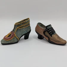 Decorative Miniature Victorian Shoe Figurines - Set of Two