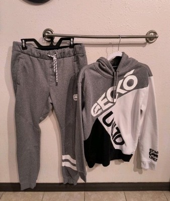 Ecko Unltd Sweatshirt and Sweatpants Size Medium Set