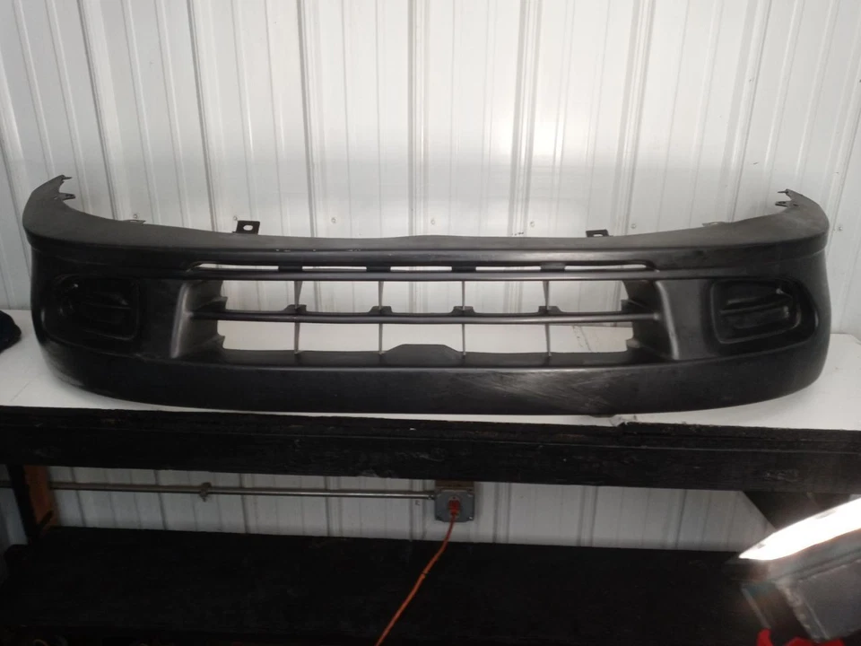 Mitsubishi Mirage 1997-2001 cupé sin luces antiniebla cubierta del parachoques delantero reemplazo OEM Foto 2 de 4