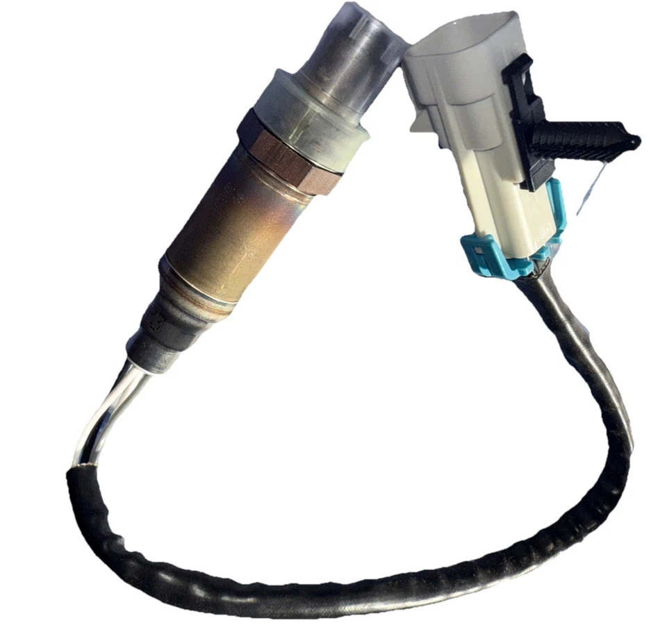 Sensor de oxígeno Bosch 15284 para modelos seleccionados de Buick Cadillac Chevrolet GMC Isuzu Foto 2 de 4