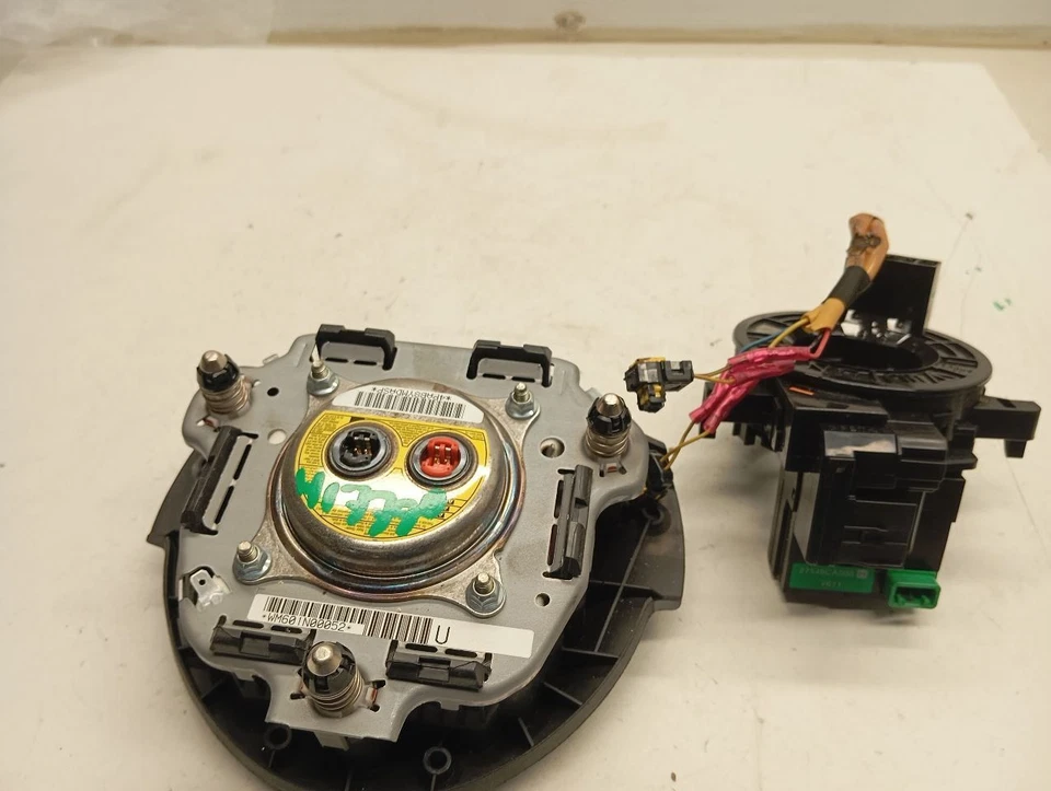 Driver Left Air Bag Driver Wheel Fits 13-16 SCION FR-S 3933062 Foto 3 de 4