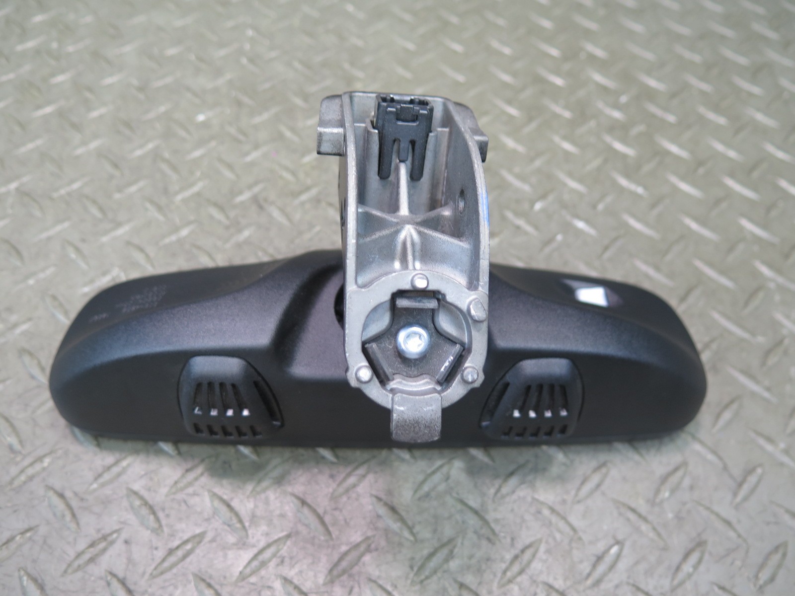 2017-2020 MASERATI LEVANTE M161 AUTO DIM INTERIOR REAR VIEW MIRROR 68234130AA
