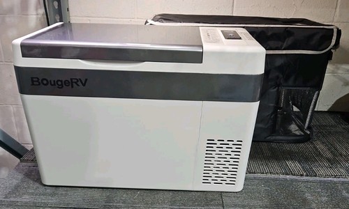 BougeRV CR28 12V 30-Quart Portable Refrigerator/Freezer with Insulated Cover