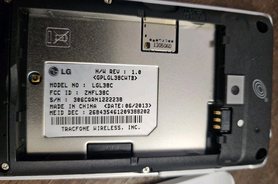 Net 10 Wireless Burner Phone LG Optimus Dynamic 2 White Battery BL-44JN L38C - Image 3 of 4