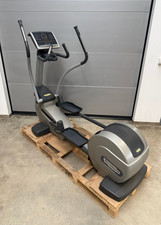 TECHNOGYM - EXCITE 700 SP  Synchro Crosser - ...