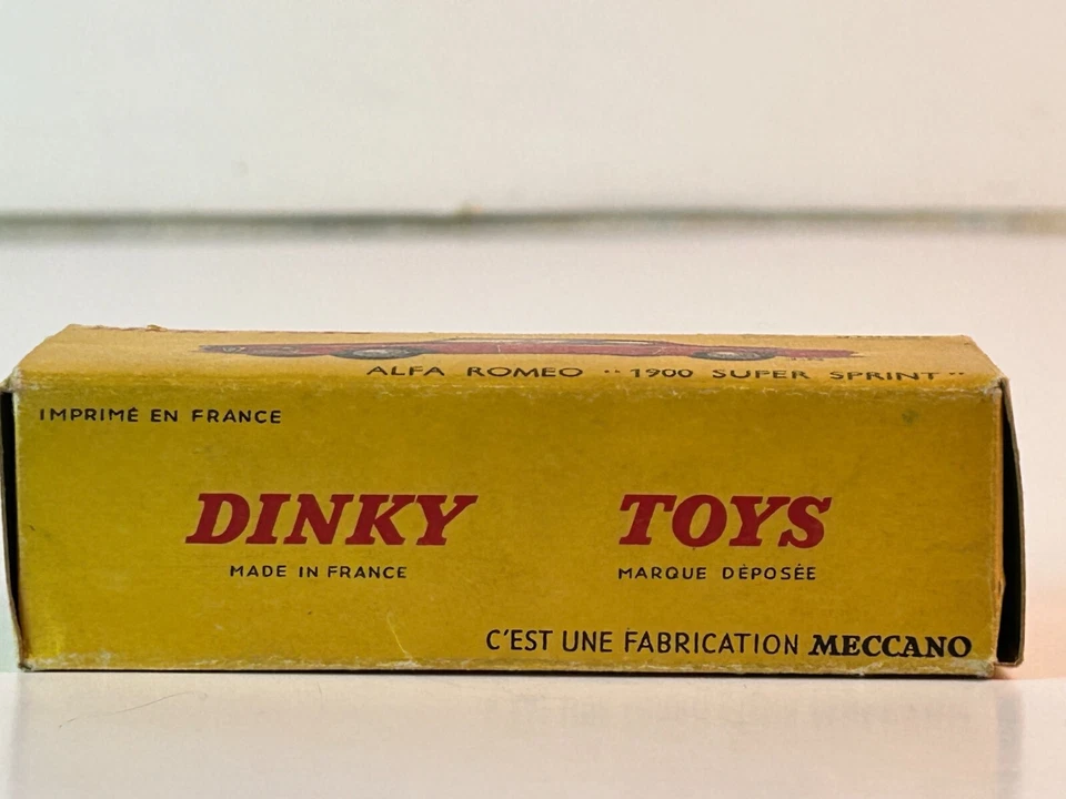 Dinky No. 24j Alfa Romeo 1900 Super Sprint с оригинальной коробкой - Изображение 2 из 4