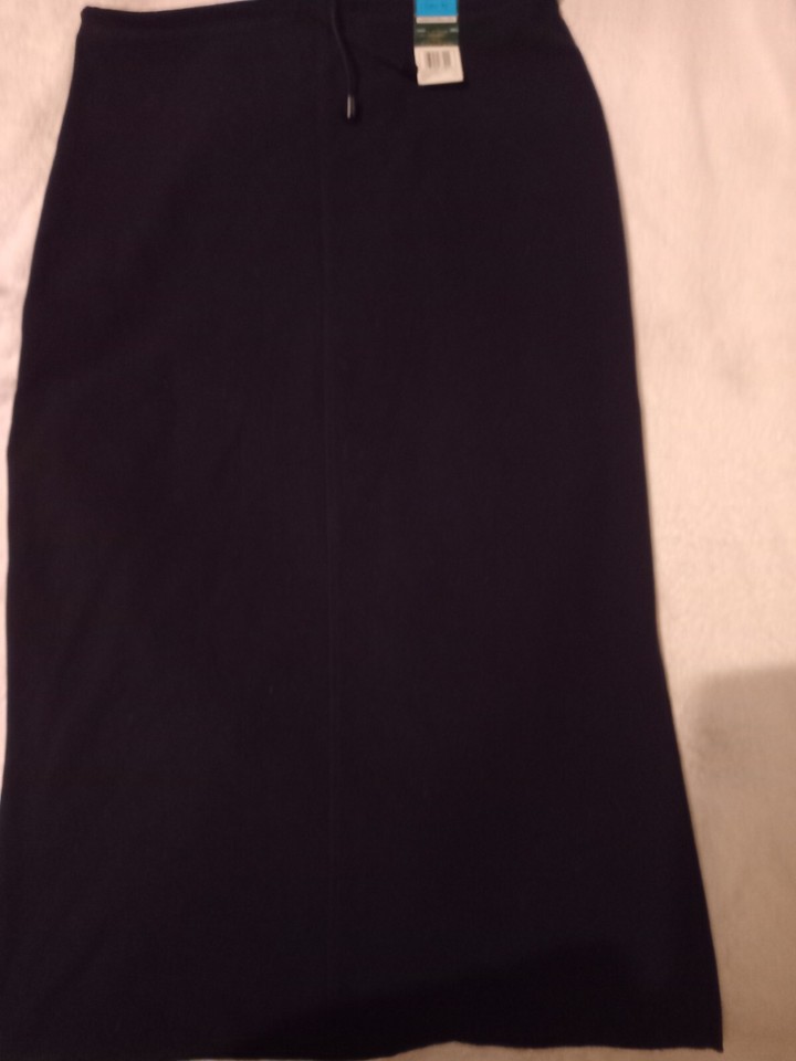 Ladies Black Skirt Size 14 Vintage fleece St Michaels Marks And Spencer