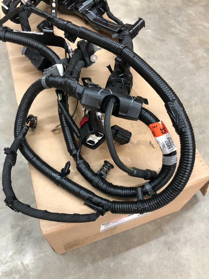 MOTORCRAFT WC-96461 BATTERY CABLE HARNESS ASSEMBLY FOR 2016-2019 FORD EXPLORER * - Image 2 of 4