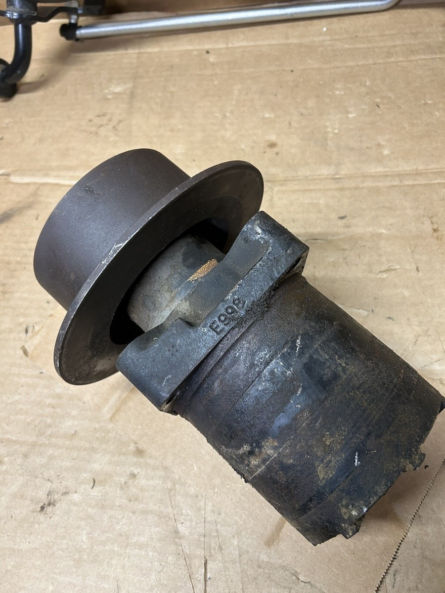 John Deere F620 F680 F687 667 Zero Turn Lawnmower Hydraulic Wheel