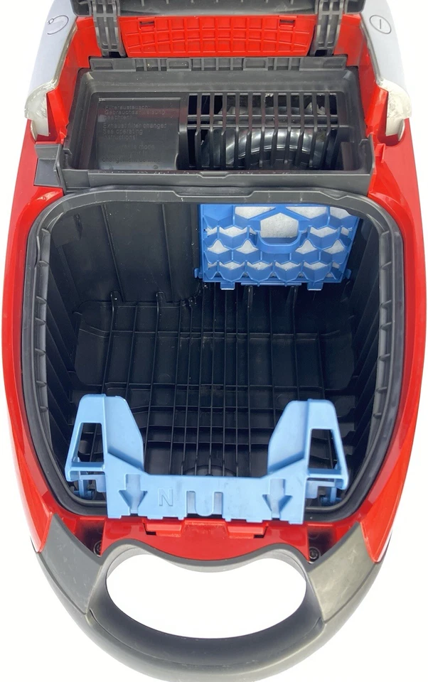 ✅Professionally Reconditioned Powerful 2200W S5 Power Miele Vacuum Cleaner - Image 3 of 4