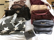 Konvolut Damen Handtaschen gebraucht, versch. Marken und Formen