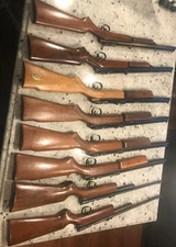 BENJAMIN AIR RIFLE MODEL 342 CAL. 22 VINTAGE GOOD WORKING CONDITION 