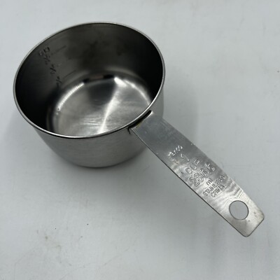 EKCO 1 Cup Stainless Steel Measuring Cup BLOCK PRINT Logo Vintage EUC