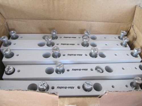 (CAJA DE 10 NUEVAS) Allen-Bradley Busbar Soporta Gato. 141A-TR3 Ser A - Imagen 4 de 6