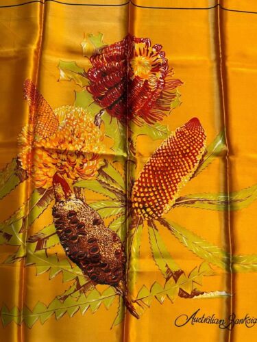 Australian 26"x26" Satin Acetate Souvenir Scarf "Australian Banksias" - Picture 4 of 7