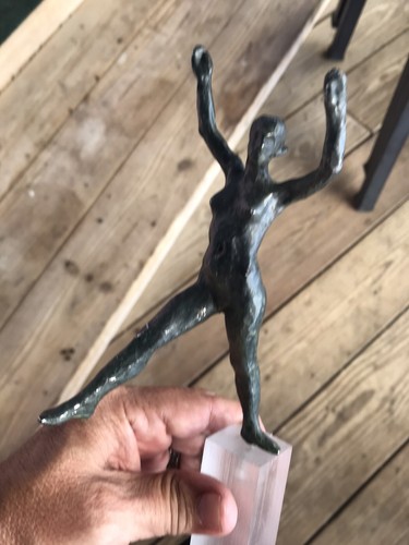 Artist Richard McDermott Miller “The Space Walker” Bronze Sculpture - Picture 10 of 16