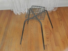 VINTAGE 1950s MCM EAMES HERMAN MILLER CHAIR WIRE MESH BASE ONLY