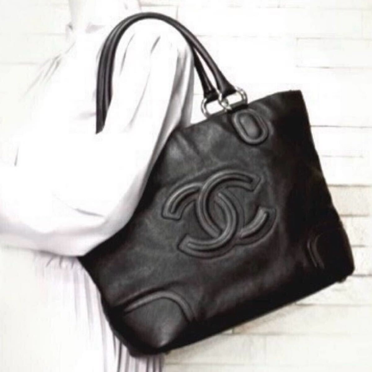 CHANEL Coco Mark Shoulder Tote Bag in Black Caviar Leather Serial 260000