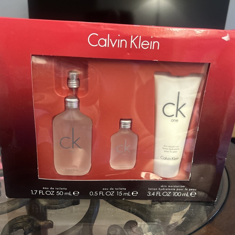 VTG Calvin Klein Ck One Eau de Toilette Perfume 1.7 OZ + Skin Moisturizer 3.4 OZ