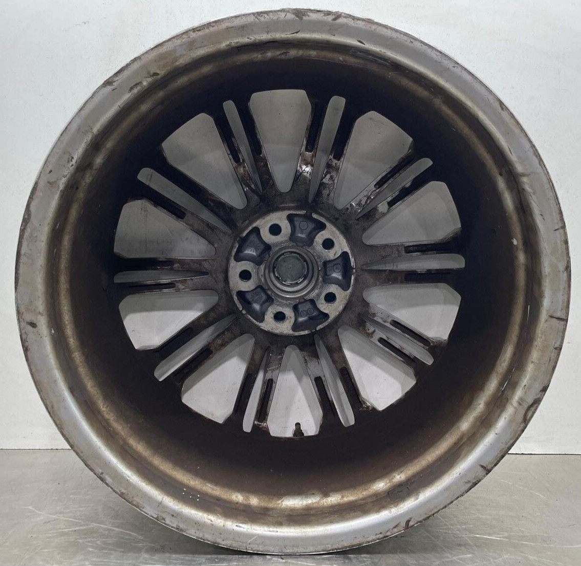2012 Maserati Quattroporte OEM Alloy Wheel Rim 10 Double Spoke 19" x 8.5" *Edge*
