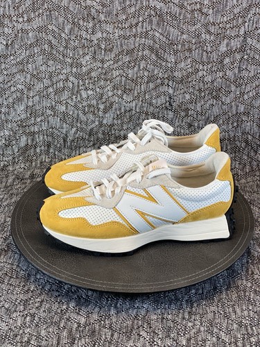 New Balance 327 Lifestyle Shoes Men's size 9.5 Sneaker