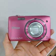 Nikon COOLPIX S3500 Digital Camera 20.1MP f/3.4 4 Digital Zoom 85 NEW