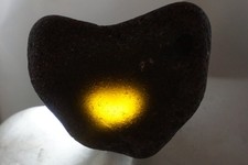 Black Sea Glass 83g RAREST OLDEST Pirate 1600s  le Sainte-Marie Madagascar mm18