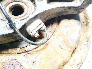 Mercedes-Benz CLS-CLASS 2006 ABS Sensor (ABS WHEEL SPEED SENSOR) r #2070820-21