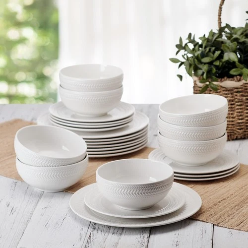 Pfaltzgraff Josephine Dinnerware - Thumbnail 2