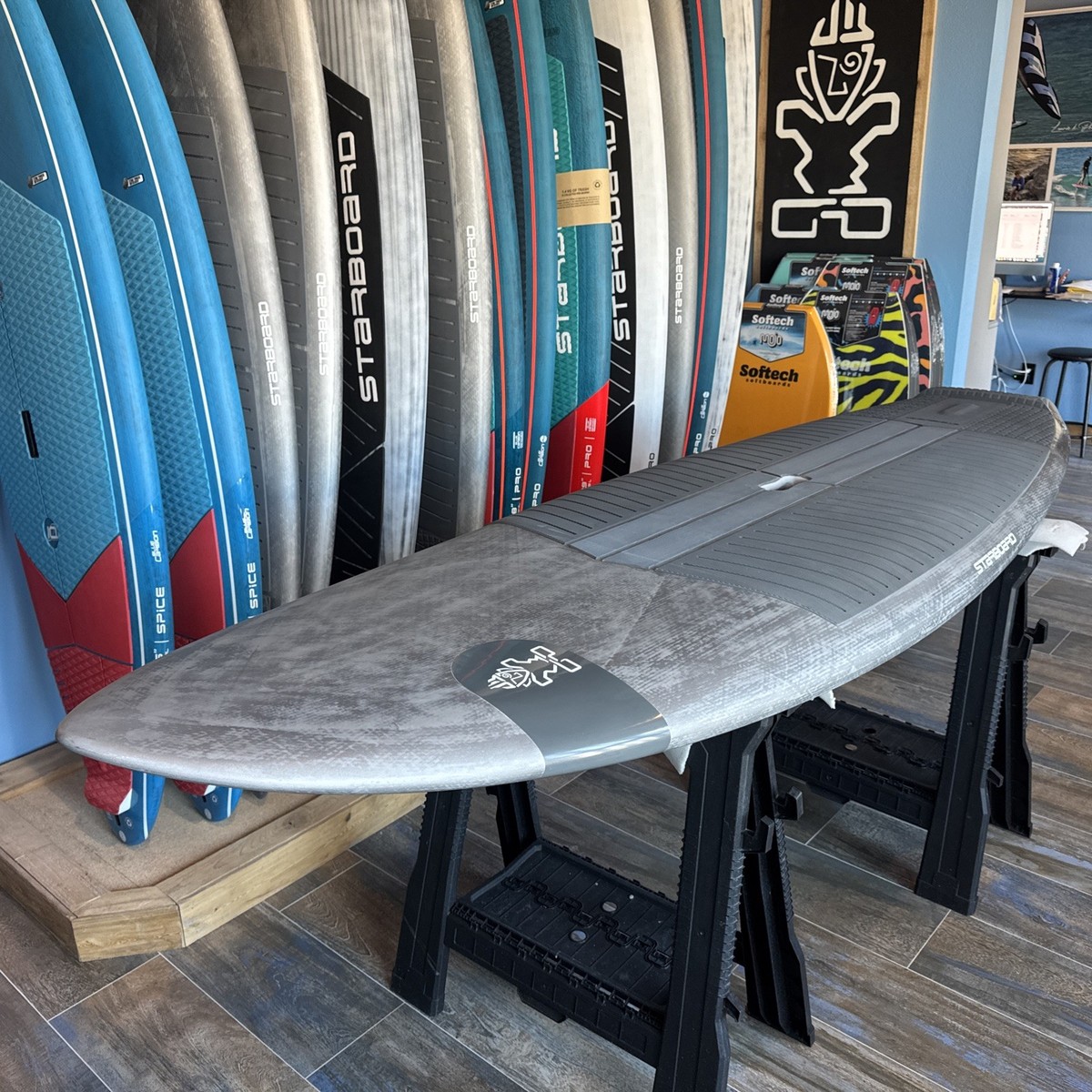Starboard 2026 Acute Carbon Twin Fin 8'3x30 125L Surf SUP Paddle