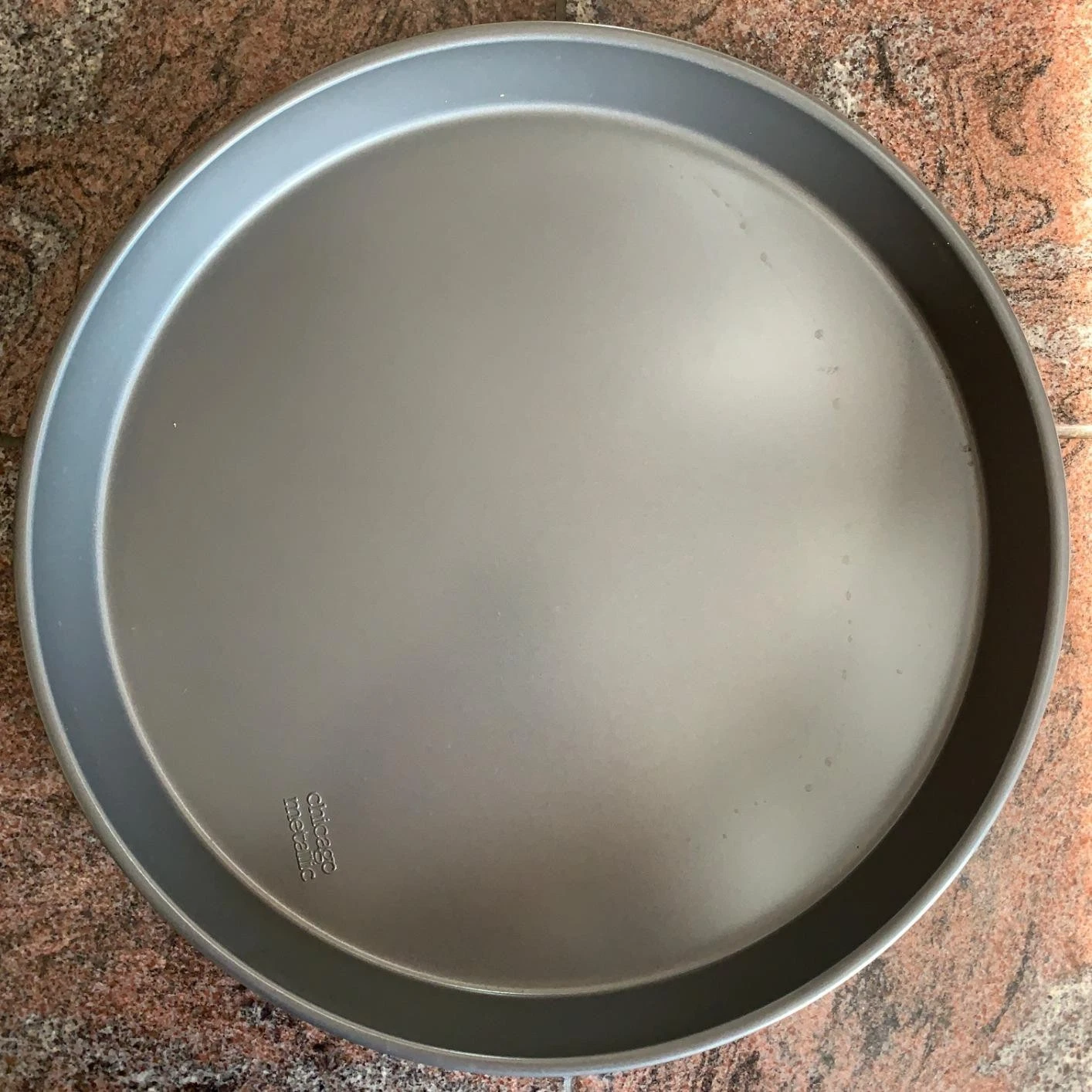 Chicago Metallic 14-Inch Deep Dish Pizza Pan, Nonstick Carbon Steel Bakeware