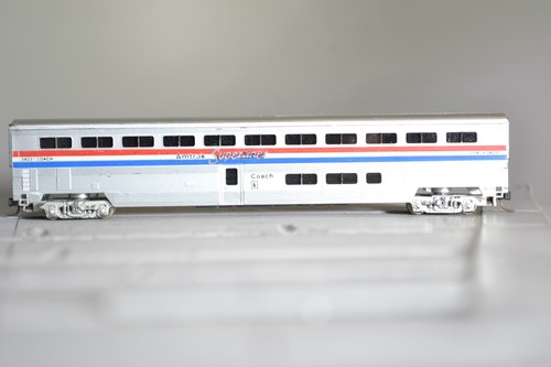VAGÓN DE PASAJEROS AMTRAK SUPERLINER ESCALA N 80450 CON COR | Condition: Used