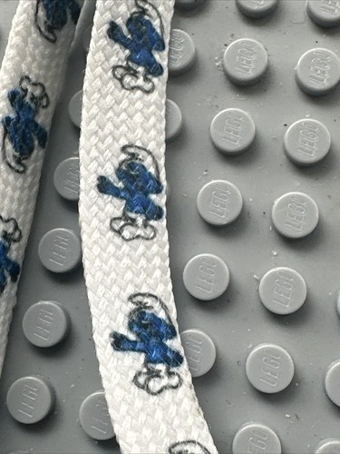 Vtg Smurf Pair of Shoe Laces The Smurfs Shoelaces White Blue Smurf Pattern 39” - Picture 4 of 9