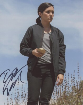 Shannon Woodward- Signed Photograph (Westworld)