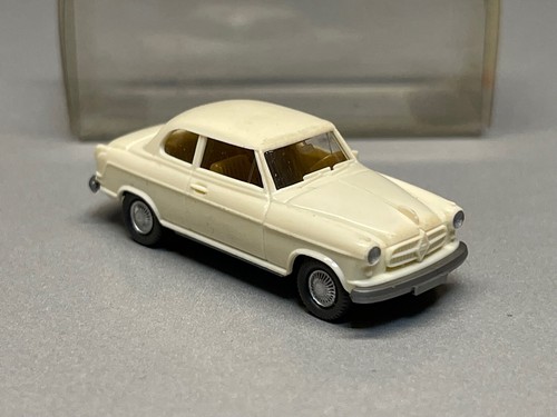 Borgward Isabella Limousine 2-Türer sedan classic car hell Patina Wiking H0 1:87 - Picture 9 of 12