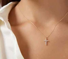 14K SOLID YELLOW GOLD DAINTY DIAMOND CROSS NECKLACE