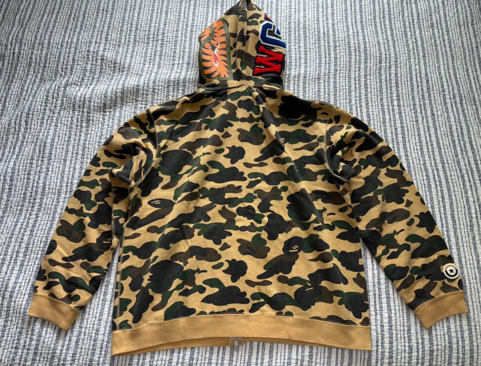 A BATHING APE (BAPE) 2006 Bape Camo Shark XL Full Zip Frankenape Vintage Nigo Raro