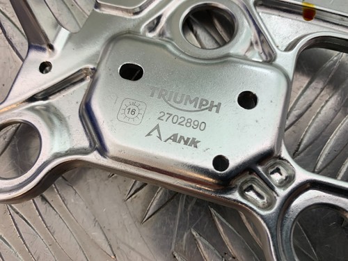 TRIUMPH 1050 SPEED TRIPLE RS SPEEDO MOUNTING PLATE YEAR 2018-2020 (CMB1029) - Picture 4 of 4