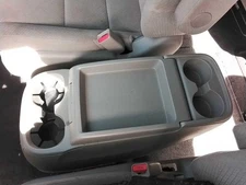 Used Front Lower Center Console fits: 2014 Honda Odyssey floor 4 cup holder Fron