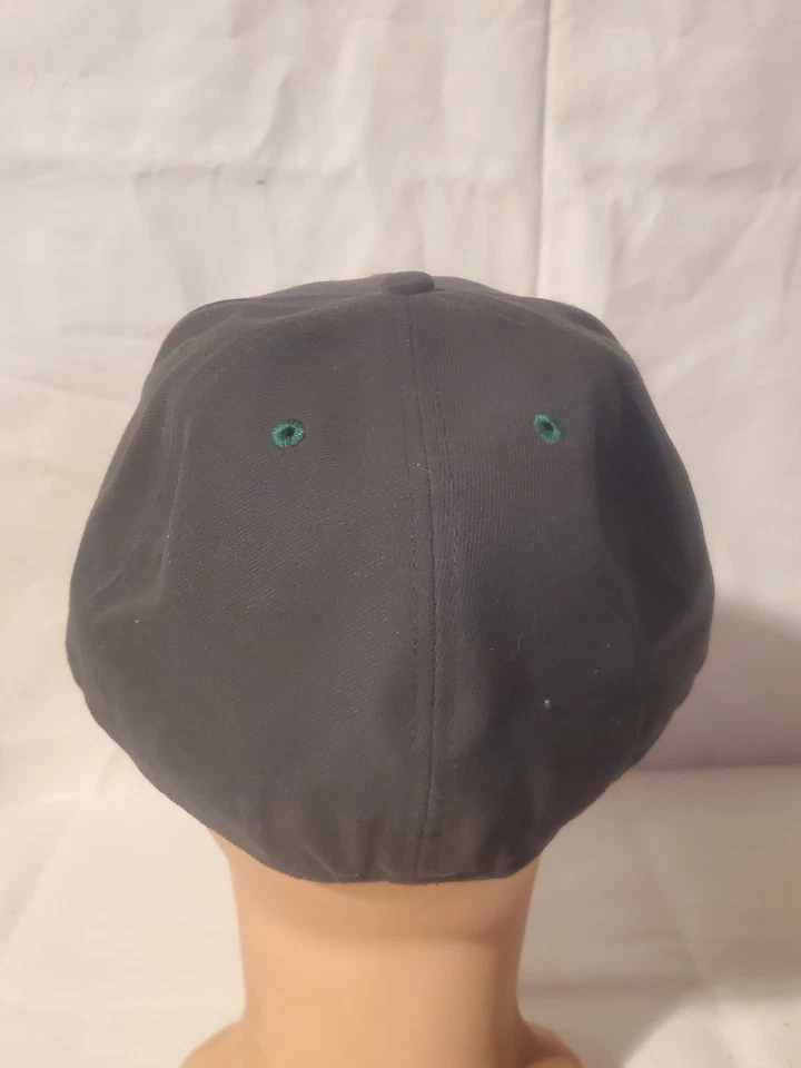 Volcom Logo New Era 59FIFTY Fitted Hat Gray Green Size 7 5/8 60.6cm... - Image 4 of 4