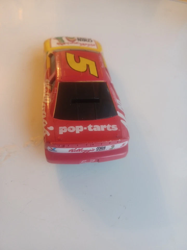 RARO 1993 Action Terry Labonte #5 Kelloggs Monte Carlo 1:24 Banco 1 de 5000 Hecho Foto 3 de 4