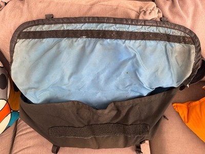 Original Early 1990s ZO Messenger Bag with Lightning Express