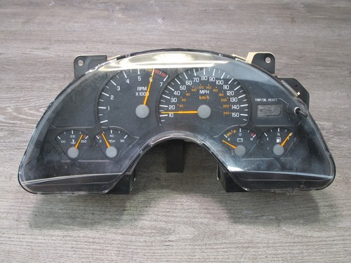 1999 PONTIAC FIREBIRD 5.7L LS1 150mph INSTRUMENT CLUSTER GAUGE SPEEDOMETER OEM