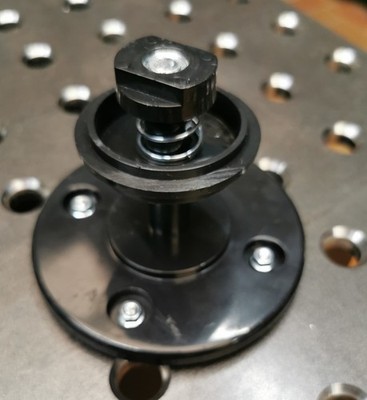 Universal Drahtrollenhalterung D100 magnetische Aufnahme für 10cm Rollen bis 1kg