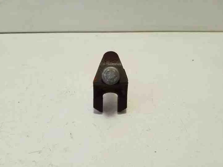 VOLVO V40 Cross Country 526 Düsenhalter 1.6 Diesel 84kw 2013 26235343 - Изображение 3 из 3