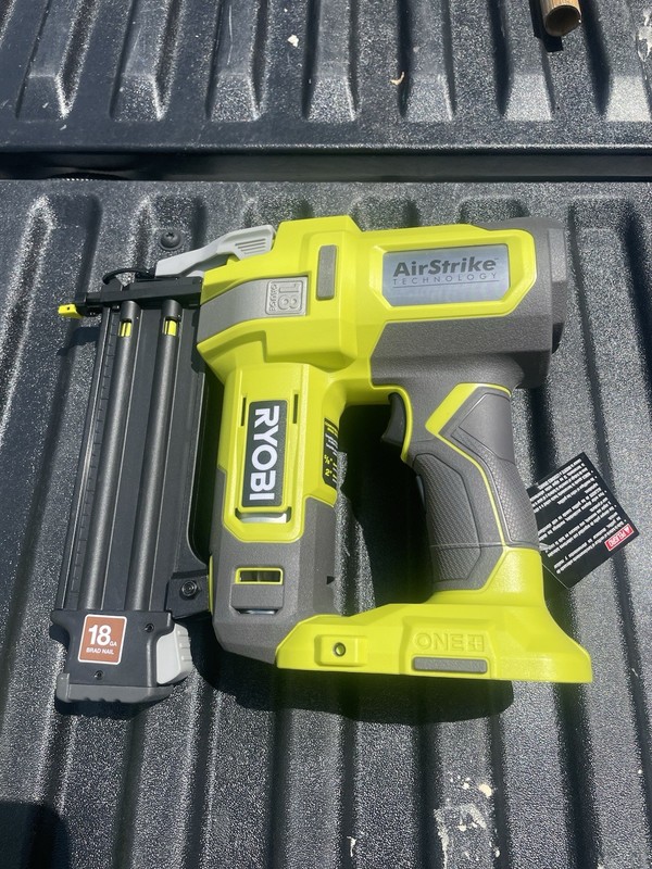 Ryobi One+ P321 18V Cordless AirStrike 18 Gauge Brad Nailer Tool Only New