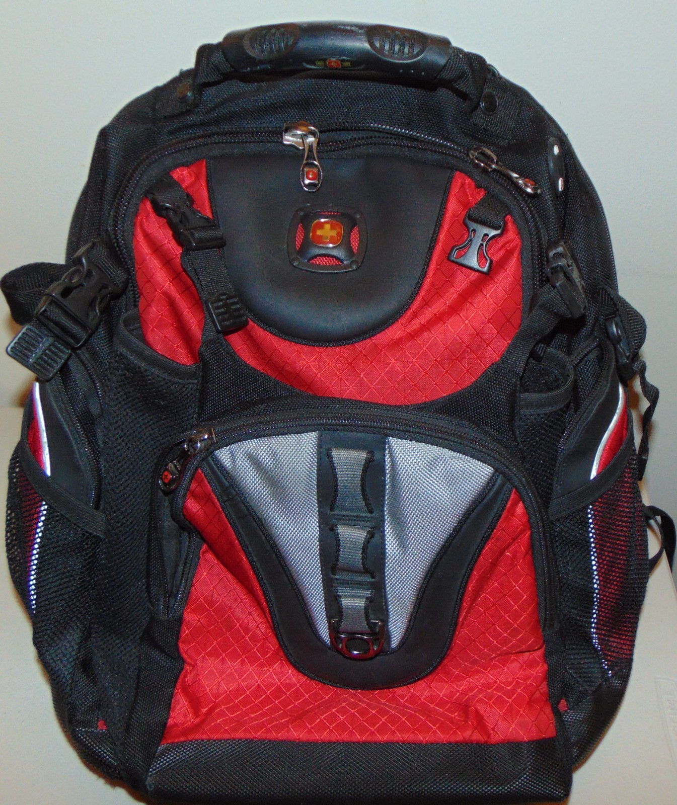 Wenger SwissGear Maxxum 16” Laptop Tablet Backpack Black Red eBay